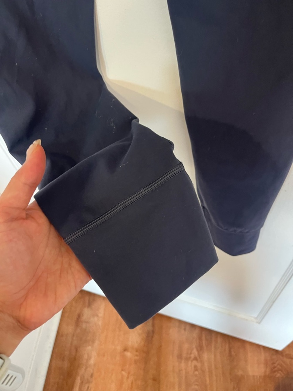 Vuori Daily Form Drawstring Leggings - Picture 4 of 6